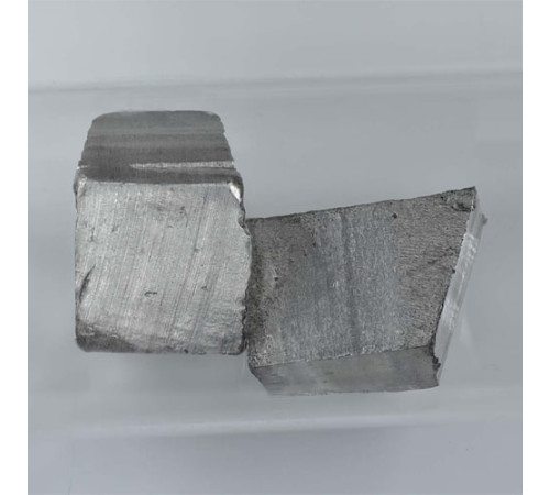 Литий металлический марки ЛЭ-1, ЛЭ-2 в Слуцке