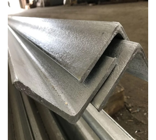 Оцинкованные уголки в Слуцке от Спецметаллстрой