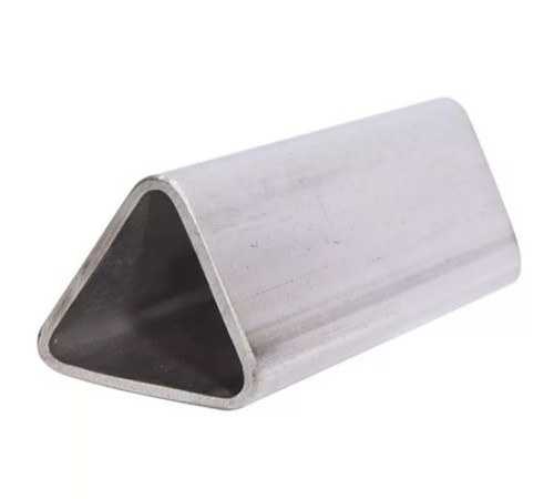 Треугольные трубы в Слуцке для строительства и металлоконструкций