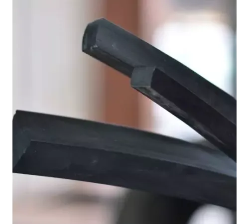 Резиновые уплотнительные прямоугольные шнуры в Слуцке