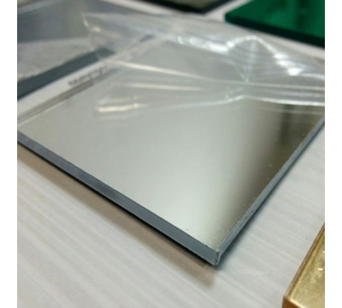 Зеркальные экструзионные акриловые листы в Слуцке
